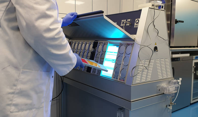 QUV紫外線加速老化試驗箱滿足IEC 61215測試標準圖1