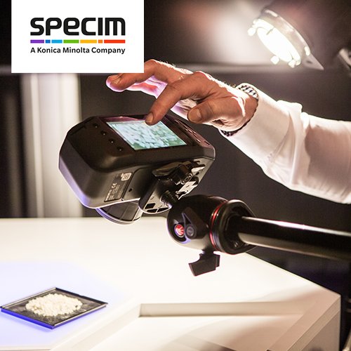 Specim IQ 便攜式高光譜相機控製方式多樣